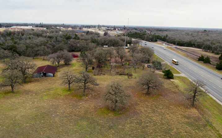 Pictures of Land, Mixed Use property located at 1682 US-79, Rockdale, TX 76567 for sales - image #1