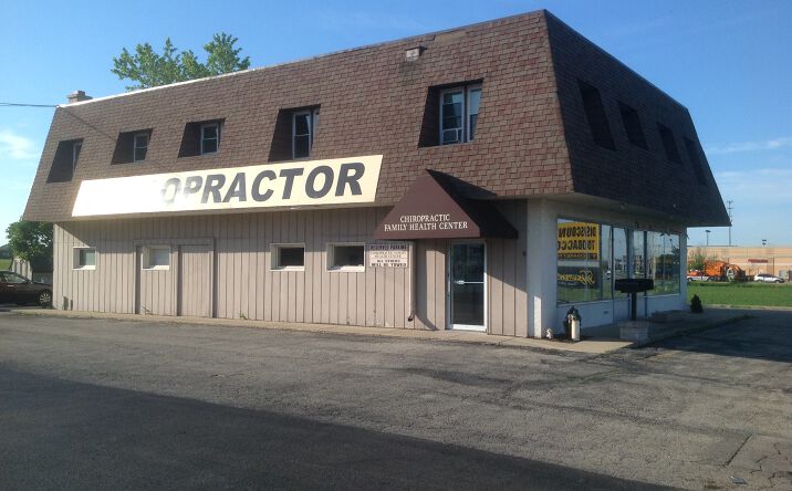 Pictures of Mixed Use property located at 2900 DeKalb Ave, Sycamore, IL 60178 for sales - image #1