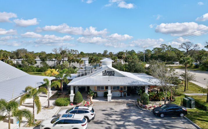 Pictures of Retail property located at 3700 9th St SW, Vero Beach, Fl 32968, Vero Beach, FL 32968 for sales - image #1
