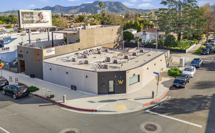 Pictures of Office property located at 10442 Burbank Blvd, Los Angeles, CA 91601 for sales - image #1