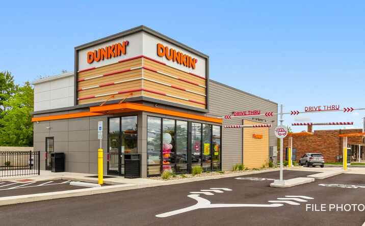 Pictures of Retail property located at 3888 S Cleveland Massillon Rd, Barberton, OH 44203 for sales - image #1