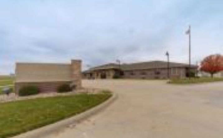 Pictures of Office property located at 2203 Osborne Dr W, Hastings, NE 68901 for sales - image #1