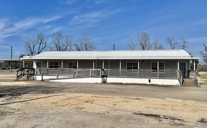 Pictures of Mixed Use, Office, Retail, Special Purpose property located at 1909 S Main St, Atmore, AL 36502 for sales - image #1