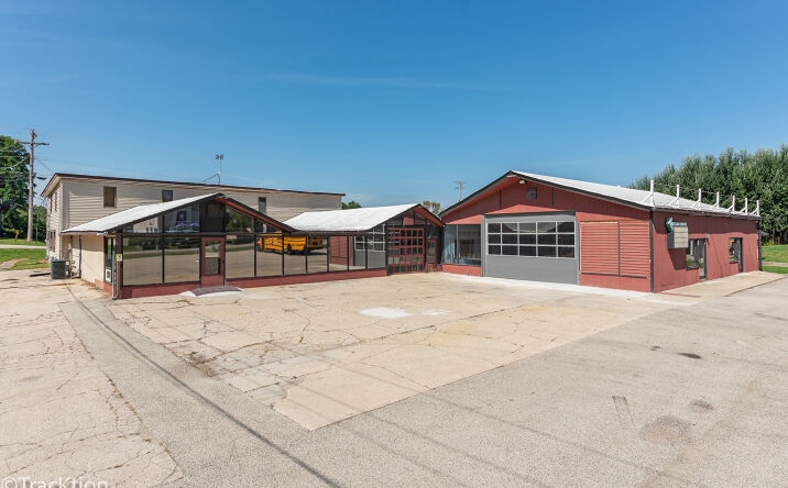 Pictures of Industrial property located at 10709 N Main St, Richmond, IL 60071 for sales - image #1