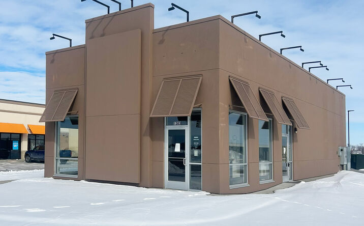 Pictures of Retail property located at 1303 South State Street, Jerseyville, IL 62052 for sales - image #1