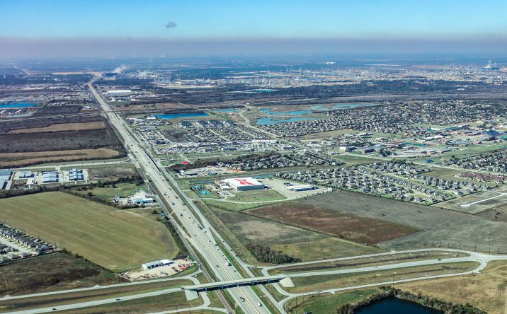 Pictures of Land property located at NW Corner of I-10 @ Eagle Drive, Mont Belvieu, TX 77580 for sales - image #1