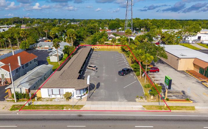 Pictures of Hospitality property located at 128 Ridgewood Ave, Daytona Beach, FL 32117 for sales - image #1