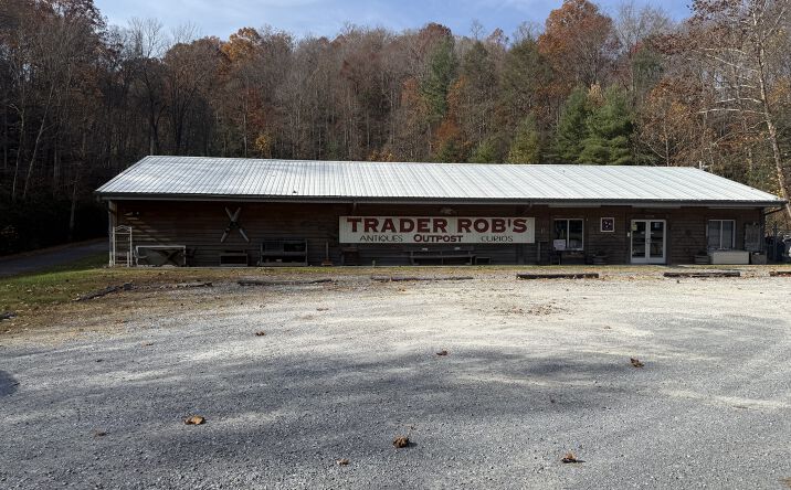 Pictures of Mixed Use, Retail, Self Storage property located at 7050 US-19E, Roan Mountain, TN 37687 for sales - image #1