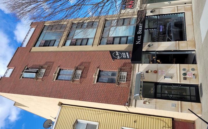 Pictures of Multifamily property located at 2572 31st Street, New York, NY 11102 for sales - image #1