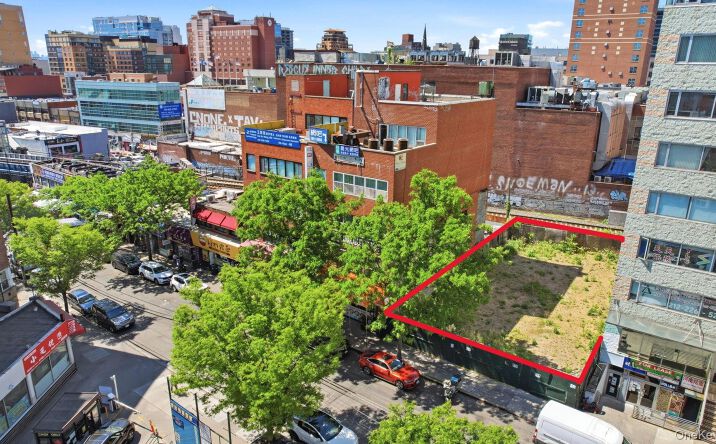 Pictures of Business for Sale property located at 13625 41st Avenue, New York, NY 11355 for sales - image #1