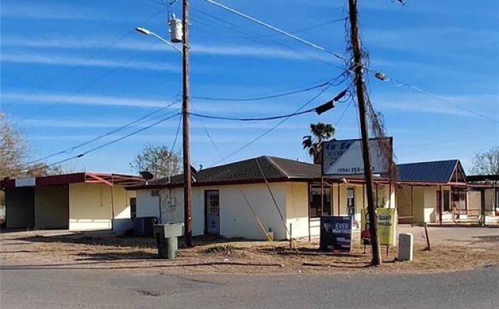 Pictures of Office, Retail property located at 1257 Efren Ramirez Avenue, Roma, TX 78584 for sales - image #1