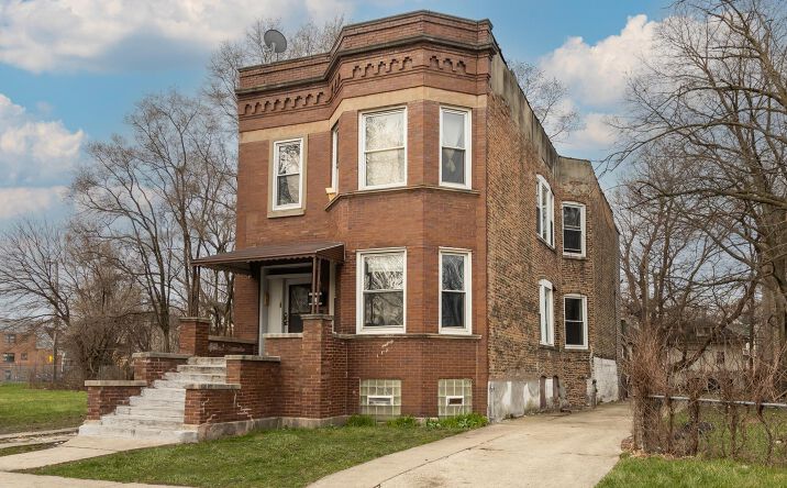 Pictures of Multifamily property located at 7438 S Stewart Avenue, Chicago, IL 60621 for sales - image #1