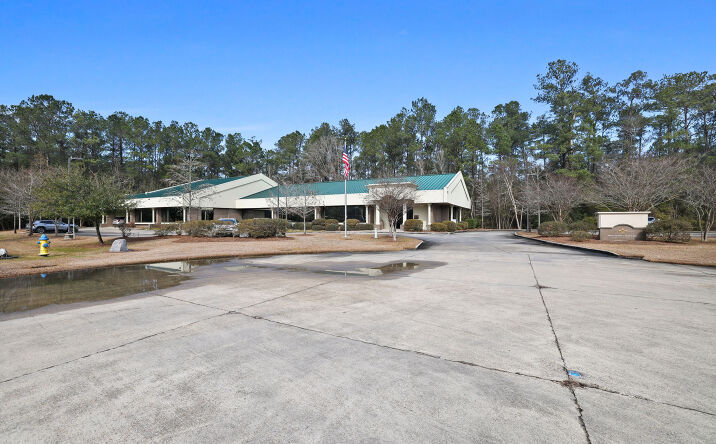 Pictures of Office property located at 68031 Capital Trace Row, Mandeville, LA 70471 for sales - image #1