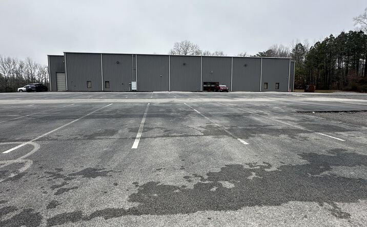 Pictures of Industrial, Mixed Use, Office, Retail property located at 4100 AL-69, Guntersville, AL 35976 for sales - image #1