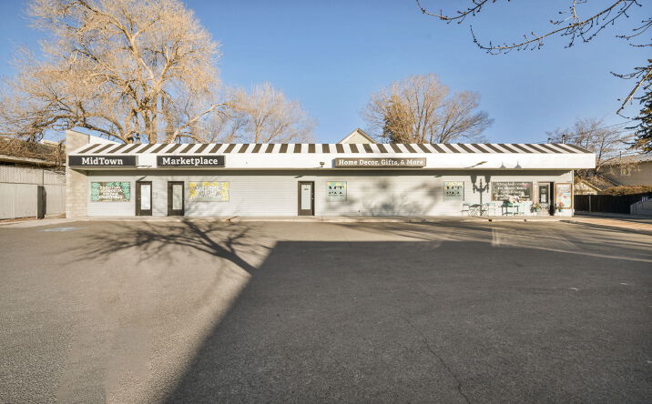 Pictures of Retail property located at 104 Corbett St, Carson City, NV 89706 for sales - image #1