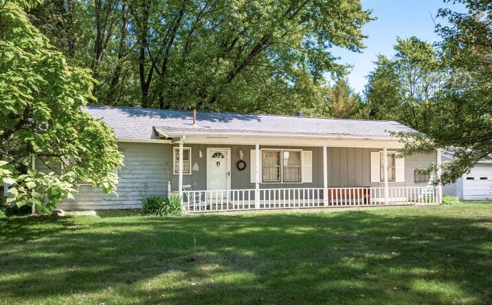 Pictures of Mixed Use, Retail, Office, Multifamily, Hospitality, Special Purpose property located at 10475 Hazelton-Etna Road SW, Pataskala, OH 43062 for sales - image #1