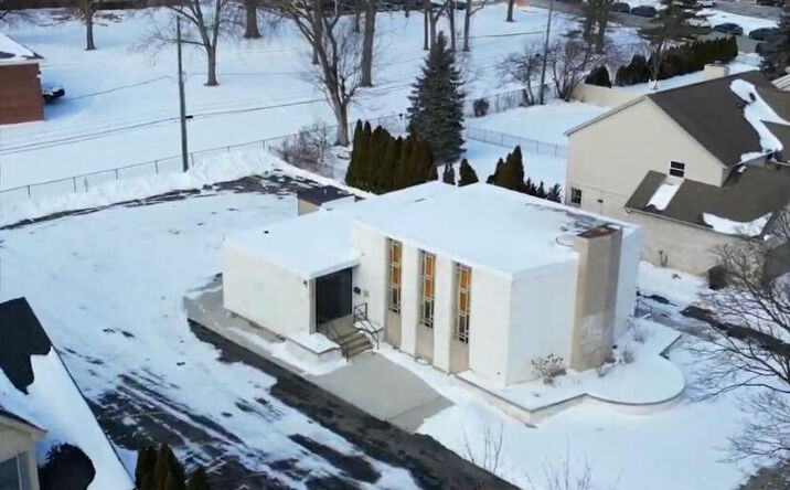 Pictures of Business for Sale property located at 2730 Edsel St Street, Trenton, MI 48183 for sales - image #1