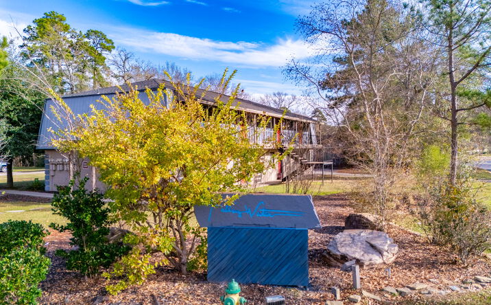 Pictures of Multifamily property located at 501 Charlton St, Lufkin, TX 75901, 101 Lazy Oaks St, Lufkin, TX 75901 for sales - image #1