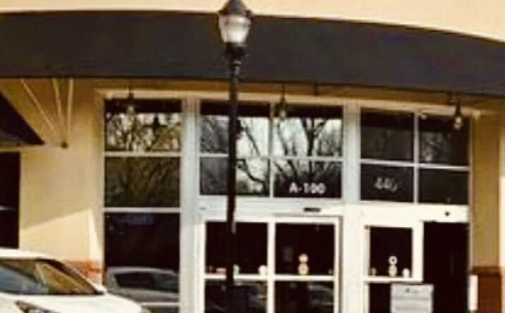 Pictures of Business for Sale property located at 440 E McCullough Dr, Charlotte, NC 28262 for sales - image #1