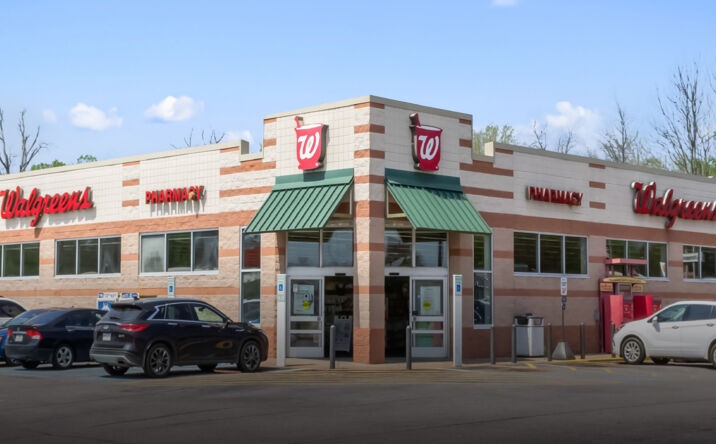 Pictures of Retail property located at 219n Woodland Dr, Forest, MS 39074 for sales - image #1