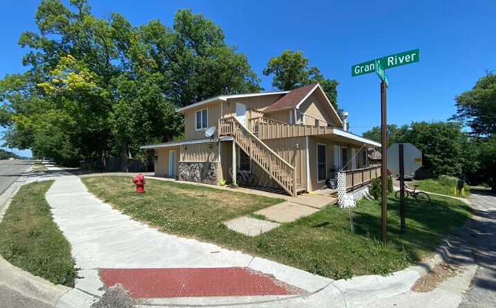 Pictures of Multifamily property located at 5645 E Grand River Ave, Howell, MI 48843 for sales - image #1