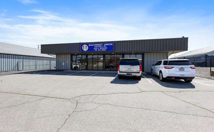 Pictures of Office, Retail property located at 4226 E Mission Ave, Spokane, WA 99202 for sales - image #1