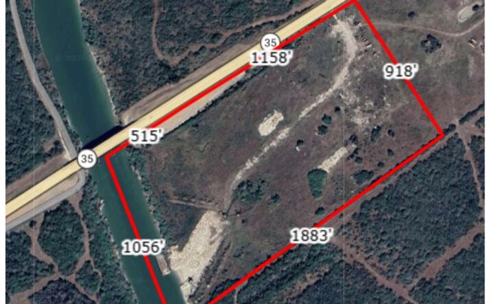 Pictures of Land property located at 13173 Hwy-35, Port Lavaca, TX 77979 for sales - image #1