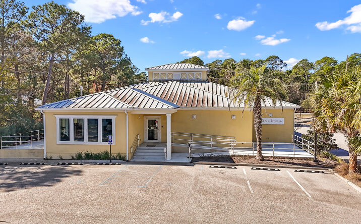 Pictures of Office property located at 1680 W 2nd St, Gulf Shores, AL 36542 for sales - image #1