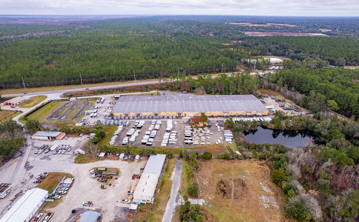 Pictures of Industrial property located at 2526 New York Ave W, DeLand, FL 32720 for sales - image #1