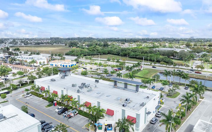 Pictures of Retail property located at 3600 N University Dr, Hollywood, FL 33024 for sales - image #1
