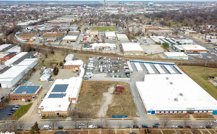 Pictures of Industrial property located at 4957 Fyler Ave, St. Louis, MO 63139 for sales - image #1