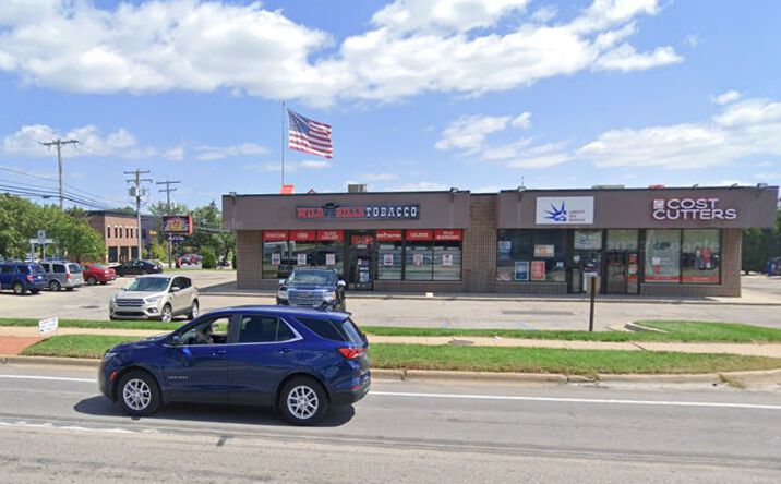 Pictures of Retail property located at 2003 S Mission St, Mount Pleasant, MI 48858 for sales - image #1