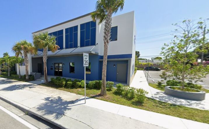 Pictures of Office property located at 1032 N Dixie Highway, Lake Worth Beach, FL 33460 for sales - image #1