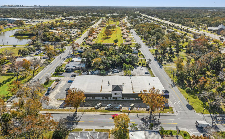 Pictures of Retail property located at 955 Orange Ave, Daytona Beach, FL 32114 for sales - image #1