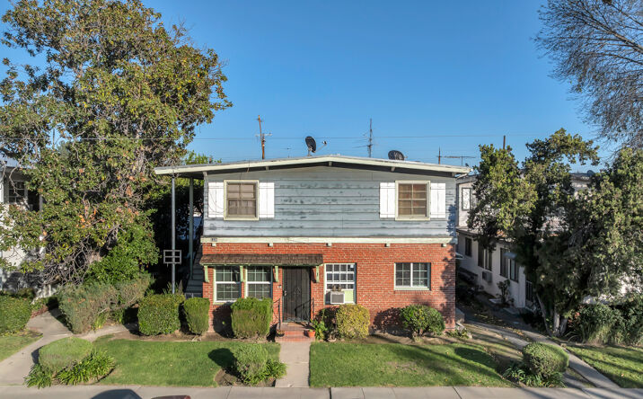 Pictures of Multifamily property located at 6308 Coldwater Canyon, North Hollywood, CA 91606 for sales - image #1