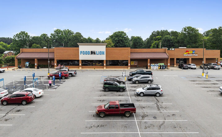 Pictures of Retail property located at 605 Travis Ave, Saluda, SC 29138 for sales - image #1