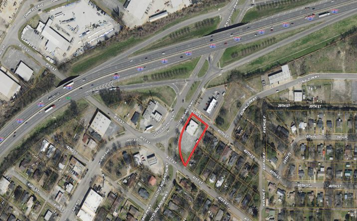 Pictures of Office property located at 4009 Lloyd Noland Parkway, Fairfield, AL 35064 for sales - image #1