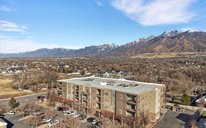 Pictures of Business for Sale, Mixed Use, Office, Retail property located at 248 E 13800 S, Draper, UT 84020 for sales - image #1