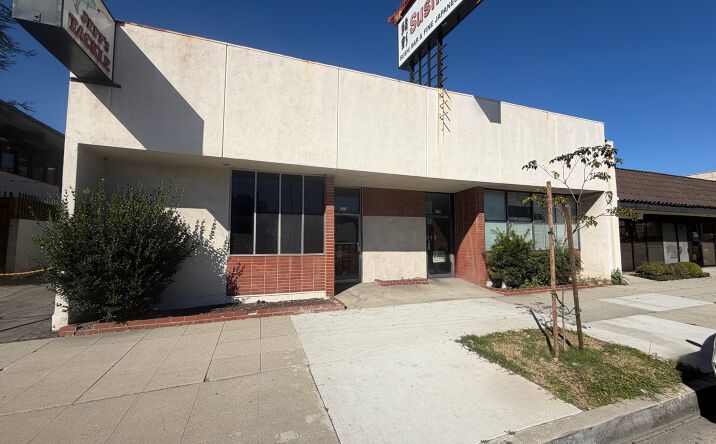 Pictures of Office, Retail property located at 625-629 S Atlantic Blvd, Monterey Park, Monterey Park, CA 91754 for sales - image #1