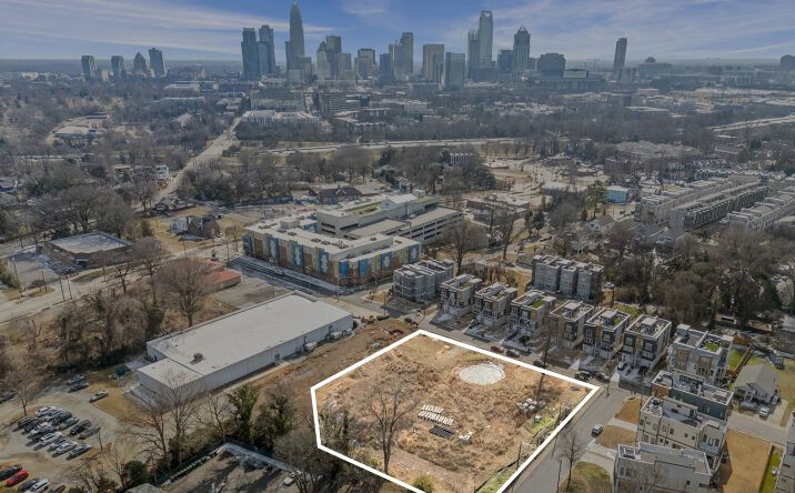 Pictures of Land property located at 136 S Bruns Ave, Charlotte, NC 28208 for sales - image #1
