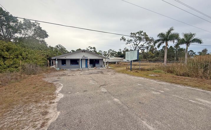 Pictures of Retail property located at 12350 S Tamiami Trl, Punta Gorda, FL 33955 for sales - image #1