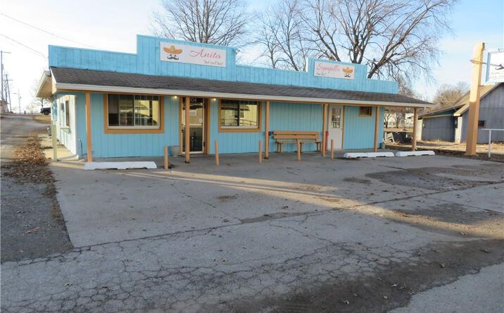 Pictures of Business for Sale, Retail property located at 204 Third Street, Winchester, KS 66097 for sales - image #1