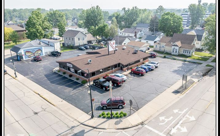 Pictures of Special Purpose property located at 520 S Pearl Street, New London, WI 54961-1473 for sales - image #1