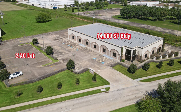 Pictures of Office property located at 11150 Cash Rd, Stafford, TX 77477 for sales - image #1