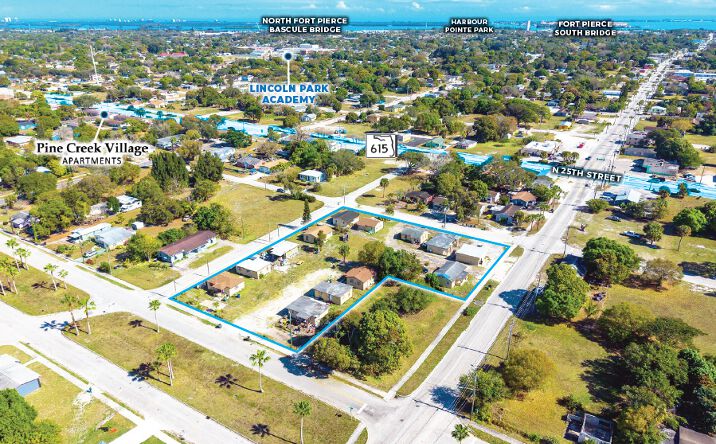 Pictures of Multifamily property located at 2603 Booker St, Fort Pierce, FL 34947 for sales - image #1