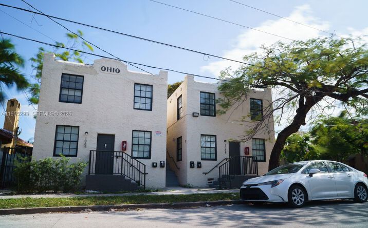 Pictures of Multifamily property located at 1068 NW 5th St, Miami, FL 33128 for sales - image #1