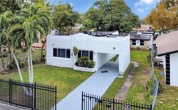 Pictures of Multifamily property located at 7770 NW 9th Ave, Miami, FL 33150 for sales - image #1