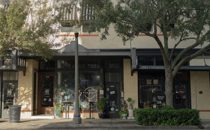 Pictures of Mixed Use, Office, Retail property located at 108 S Park Ave, Sanford, FL 32771 for sales - image #1