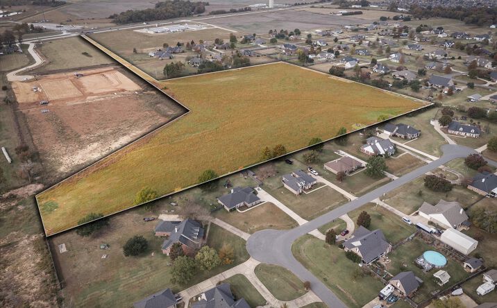 Pictures of Land property located at 4950 Benton Rd, Bossier City, LA 71111 for sales - image #1