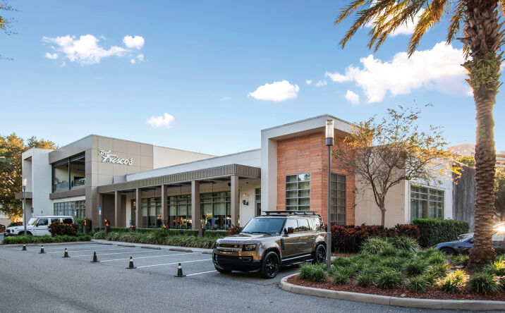 Pictures of Retail property located at 9150 International Dr, Orlando, FL 32819 for sales - image #1